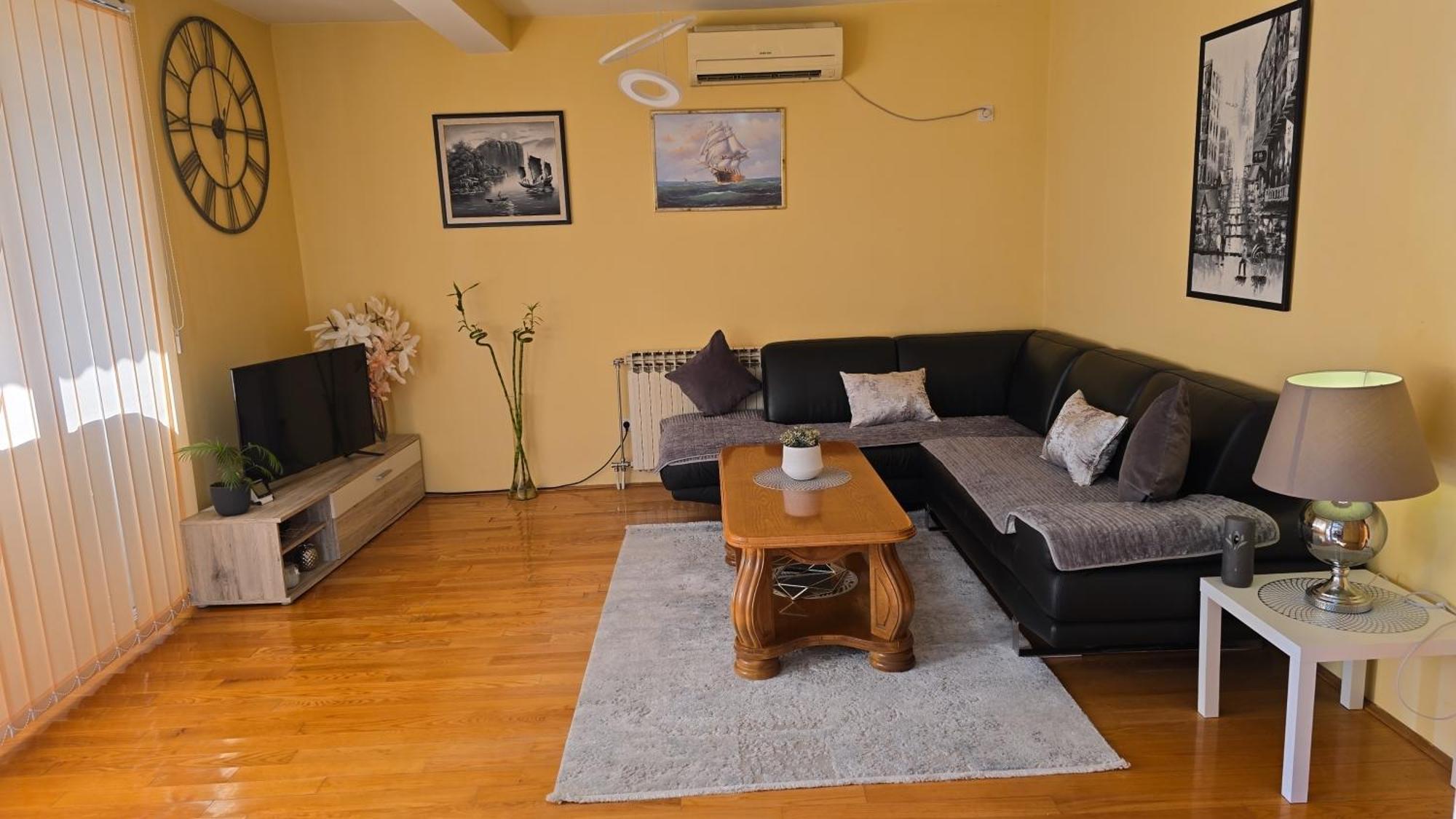 Family Apartment-Dilorena Bar Kültér fotó